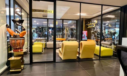 lounge_goldsgym
